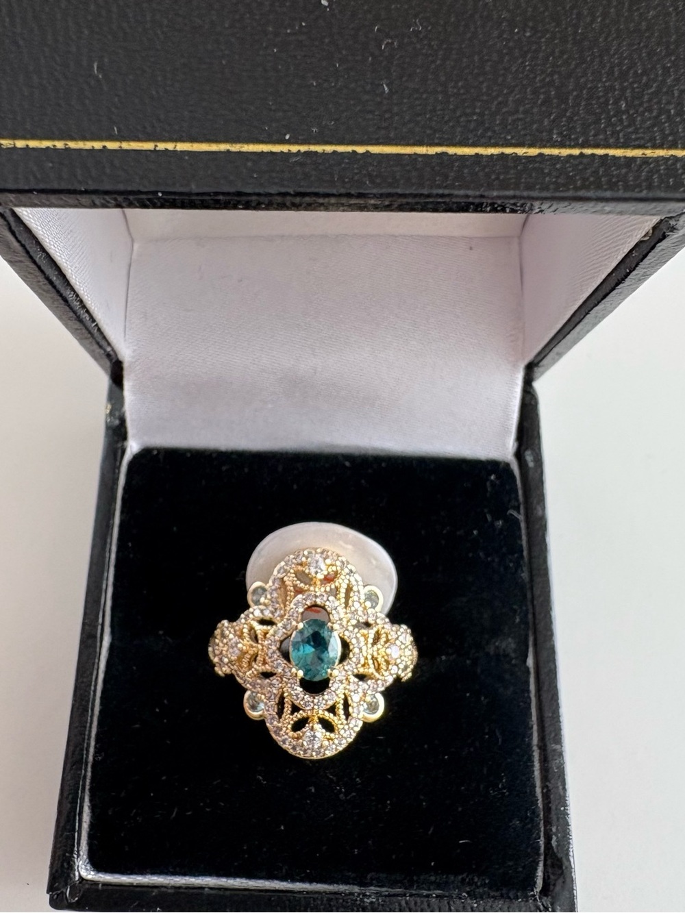 Bomb Party The Rose Empress Ring RG77135 Parabia Tourmaline Gold Plating